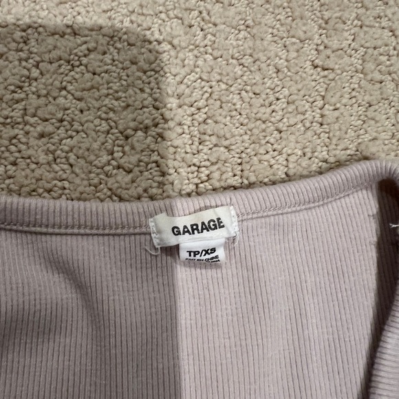 Garage tan long sleeve top size xs - Picture 2 of 2